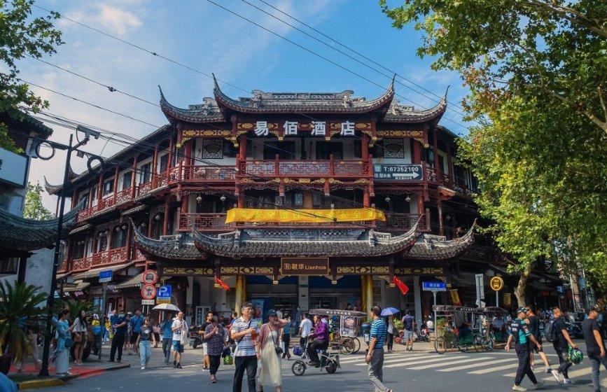 柔顺奶昔轴,Gasket软结构,杜伽K100三模RGB机械键盘体验!